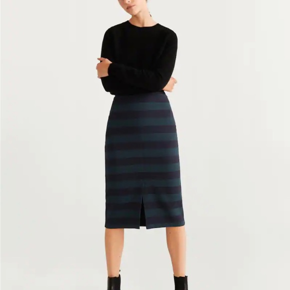 New Listing Letโs Poshing ๐๐ ๐๐ Welcome Fall!! ๐๐พ๐งก - Picture 6 of 11